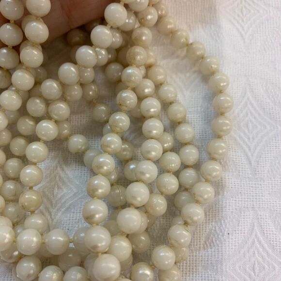 Vintage 1950s Multi Strand Bead Off White Choker Japan Great 4 Up Cycle  (J529) - Picture 13 of 14